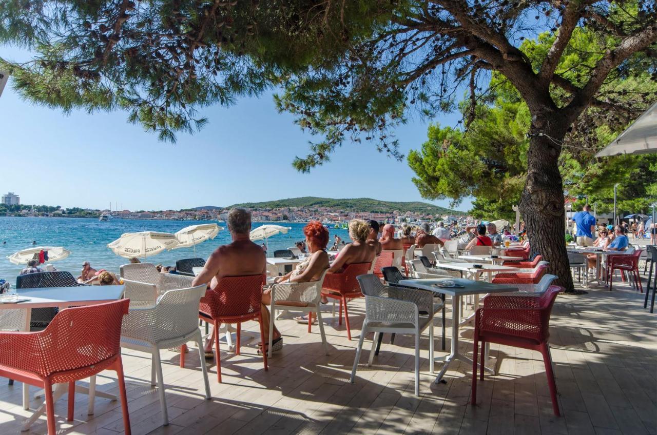 Apartment And Rooms Artina Vodice Exterior foto